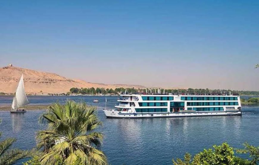 Nile cruise trip