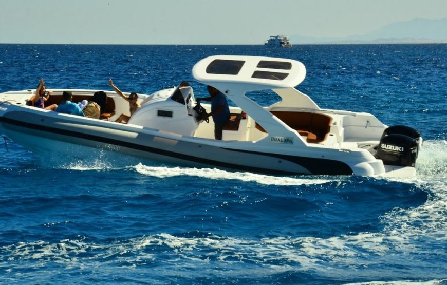 Private speed boat