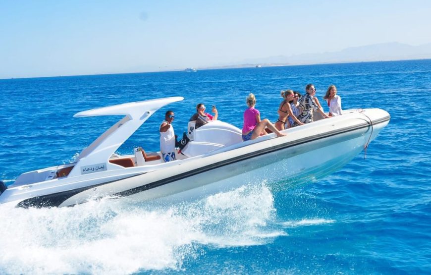 Private speed boat